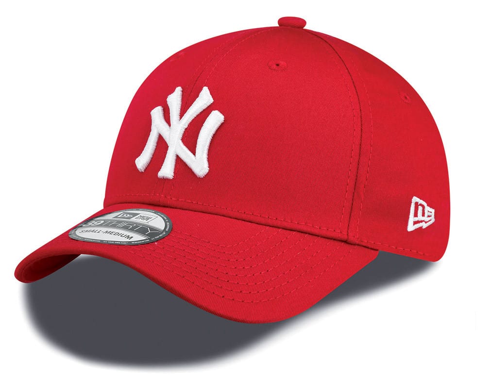 This is a New York Yankees Essential Red 39THIRTY Cap 1