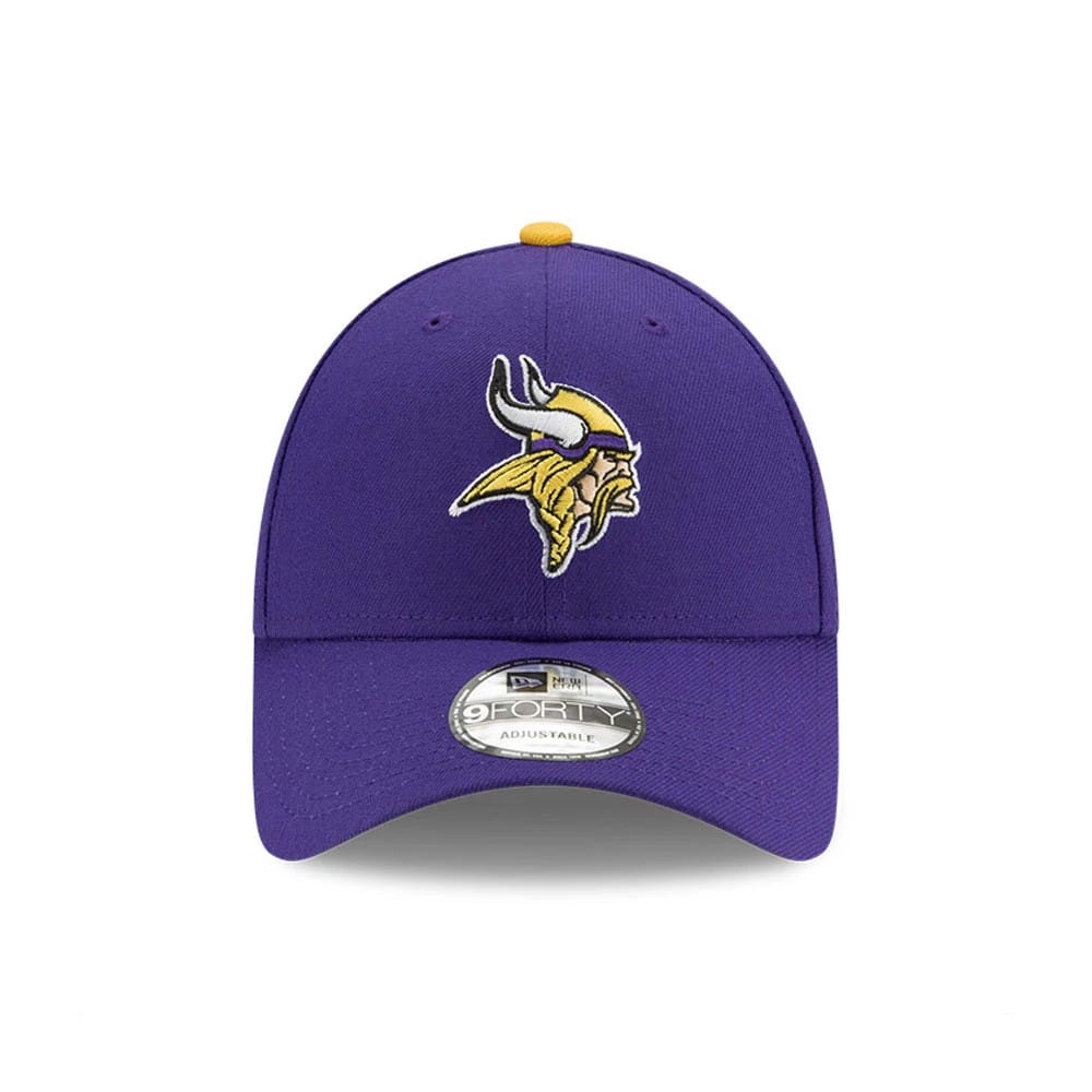 Minnesota Vikings The League Purple New Era 9FORTY Cap, front view with a raised embroidered Vikings logo in yellow and white on the purple front panel, a yellow top button and a 9FORTY size sticker centred on the curved visor.
