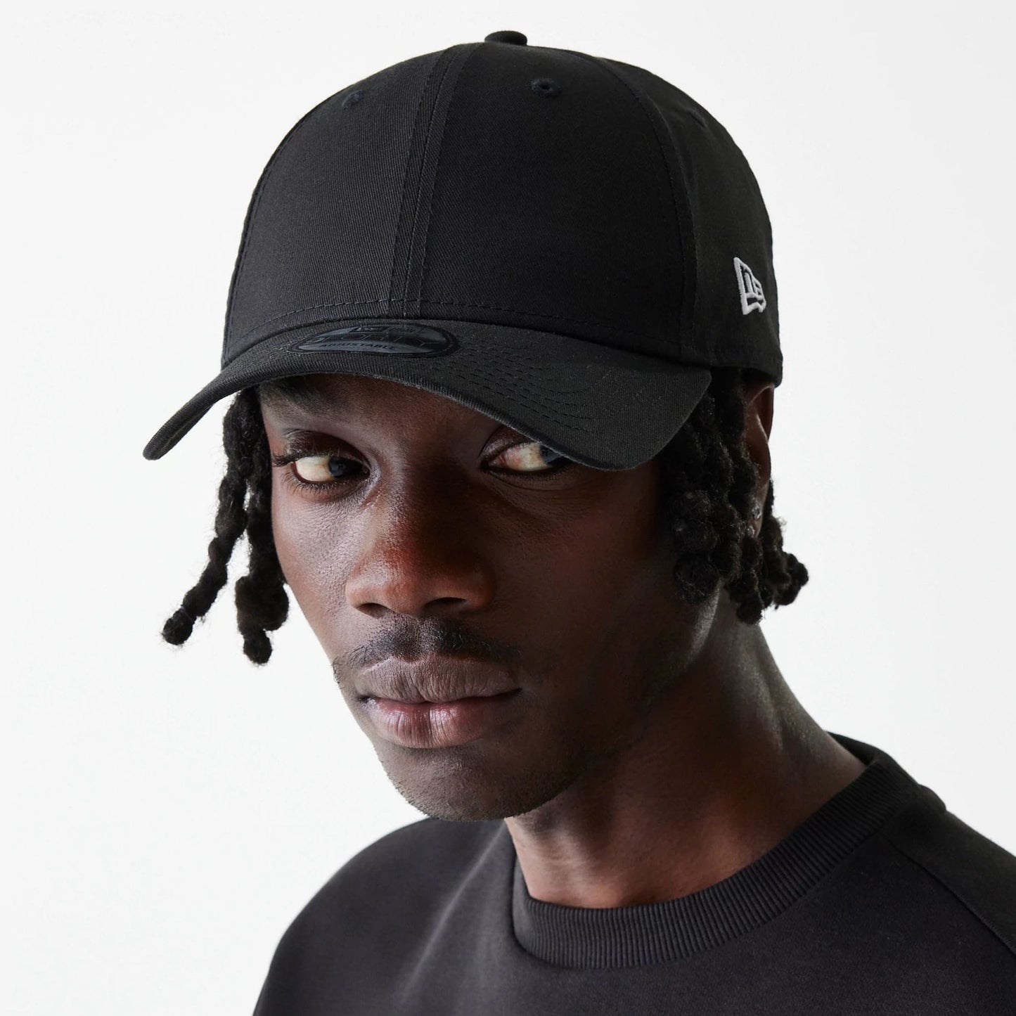 This is a New Era Flag Black 9FORTY Cap 5