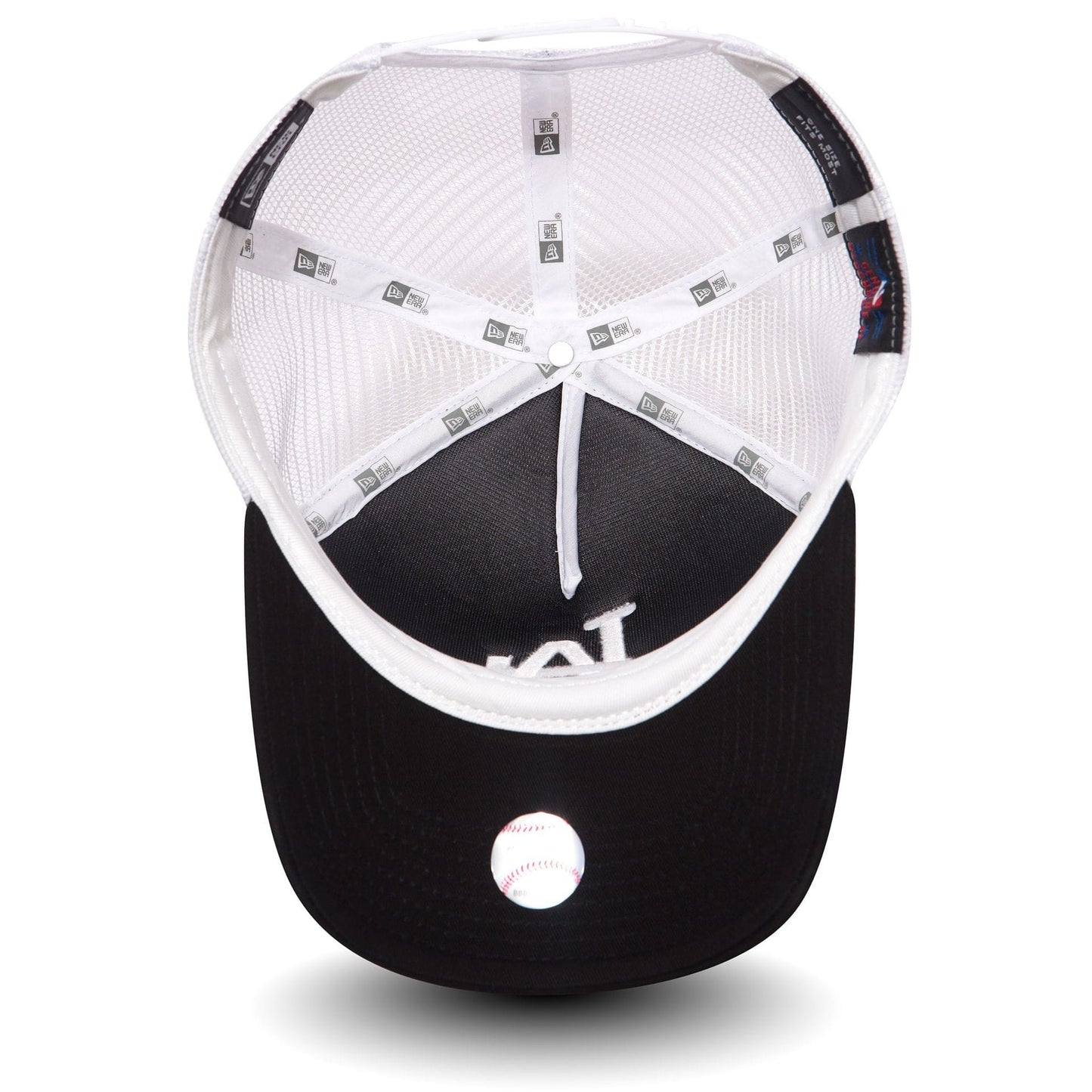 This is a LA Dodgers Clean Black A-Frame Trucker Cap 4