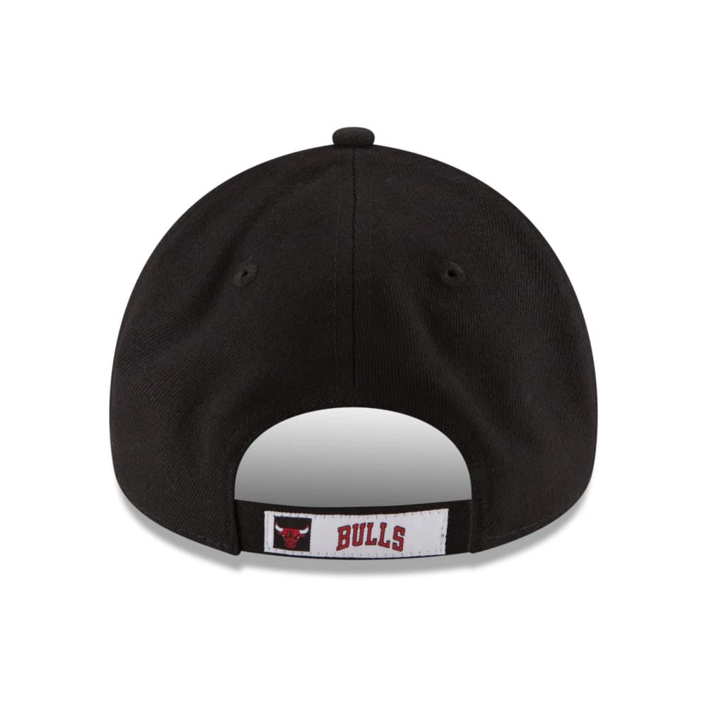This is a Chicago Bulls The League Black 9FORTY Cap 4