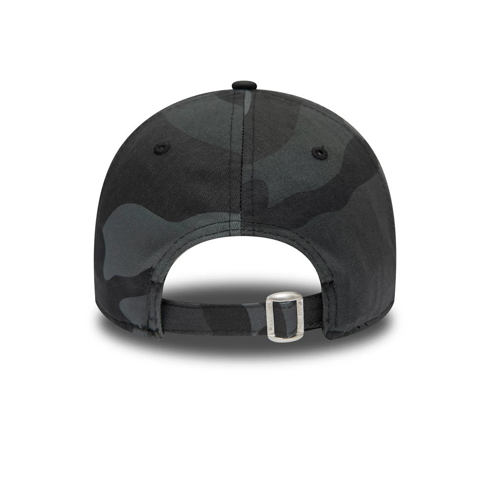 This is a New York Yankees Essential Camo 9FORTY Cap 2