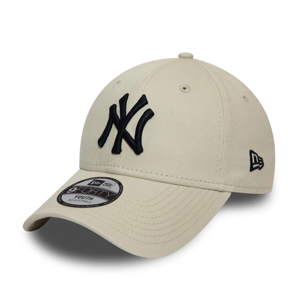 New York Yankees Stone Kids New Era 9FORTY Cap, three-quarter view showing the raised black NY logo on the front panel, New Era flag logo embroidered on the left side, and the 9FORTY size sticker on the curved visor.