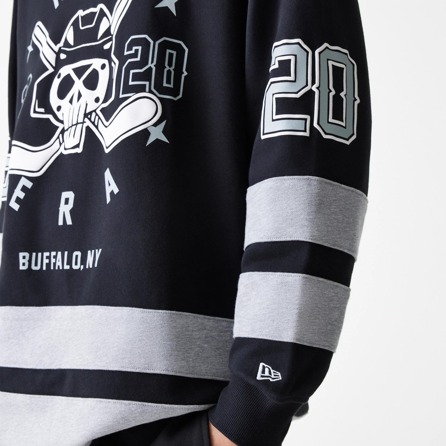 New Era Street Dangle Grey Pullover Hoodie 4