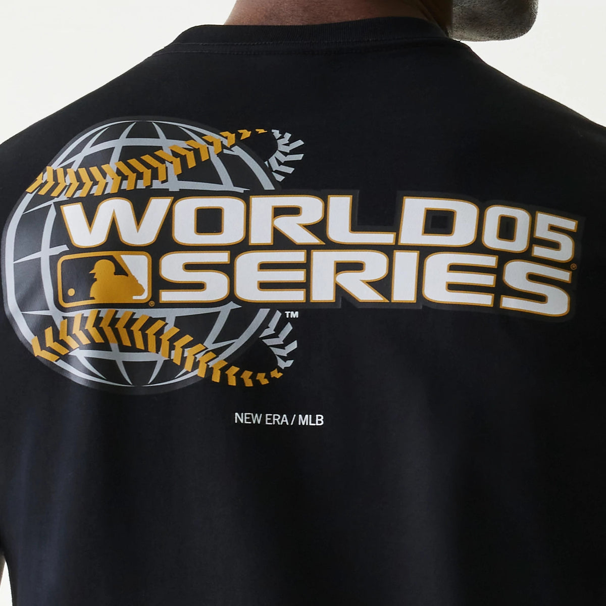 The Male model is wearing Chicago White Sox MLB 59FIFTY Pack Cloud Black T-Shirt 7