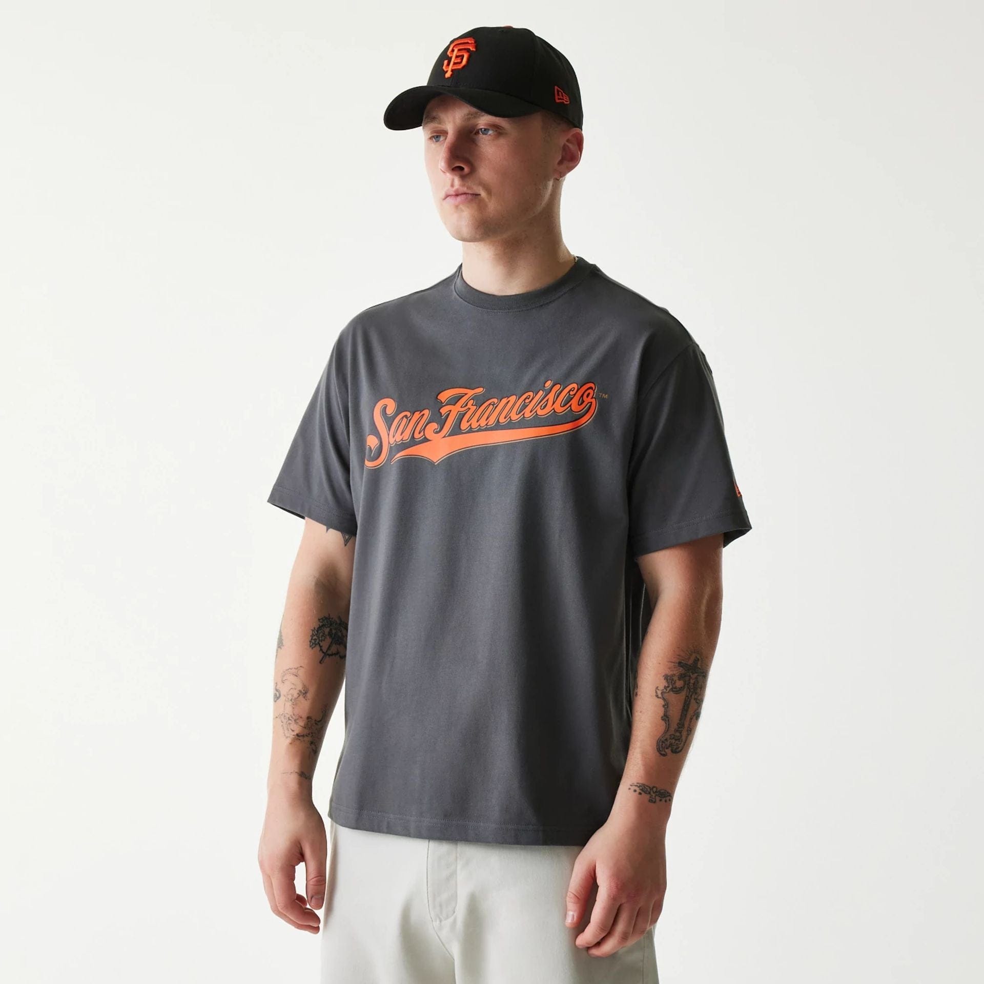 The Male model is wearing San Francisco Giants MLB Navajo Pattern Dark Grey T-Shirt 1