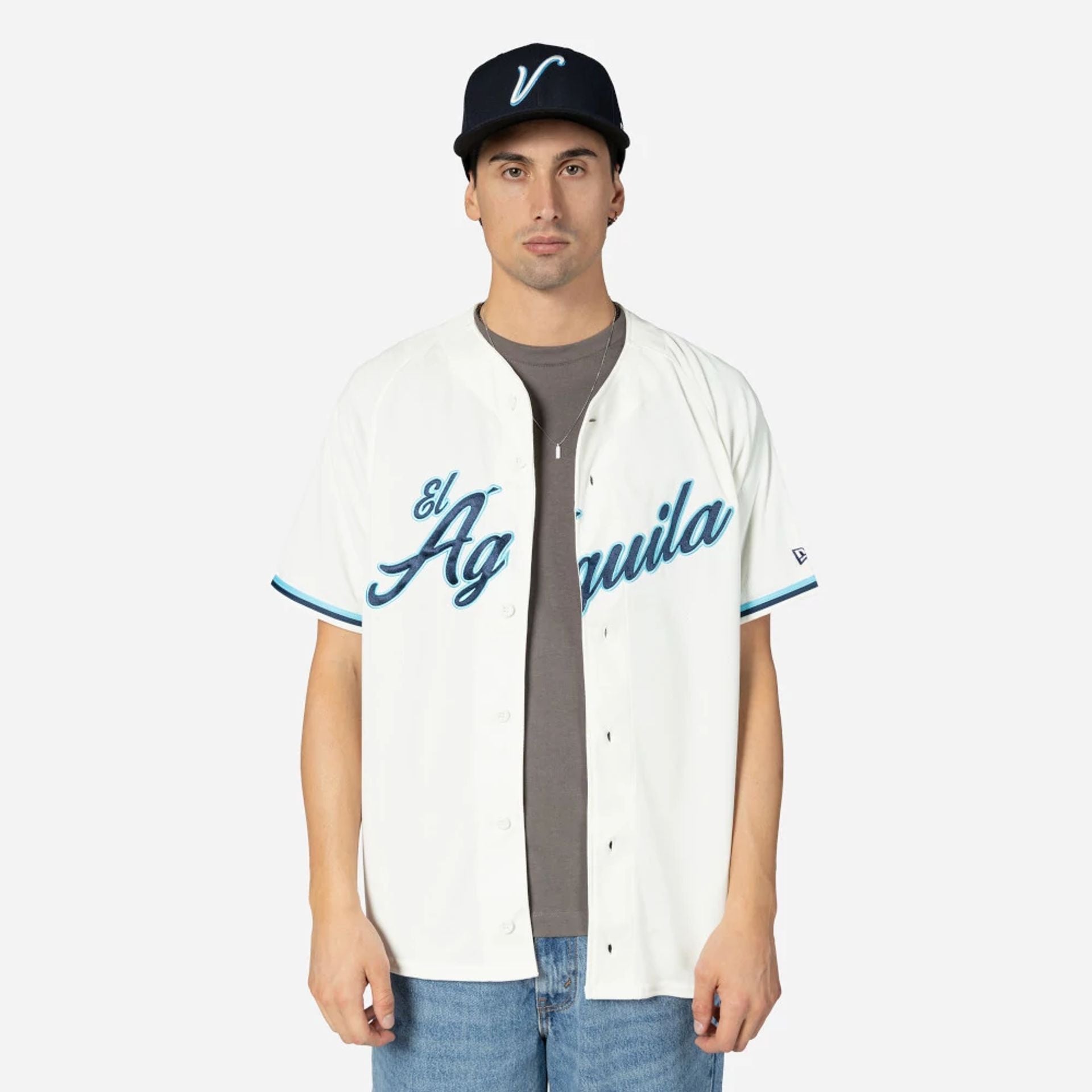 The Male model is wearing Veracruz Aguilas Mexico LMB On Field Cream On-Field Jersey 1