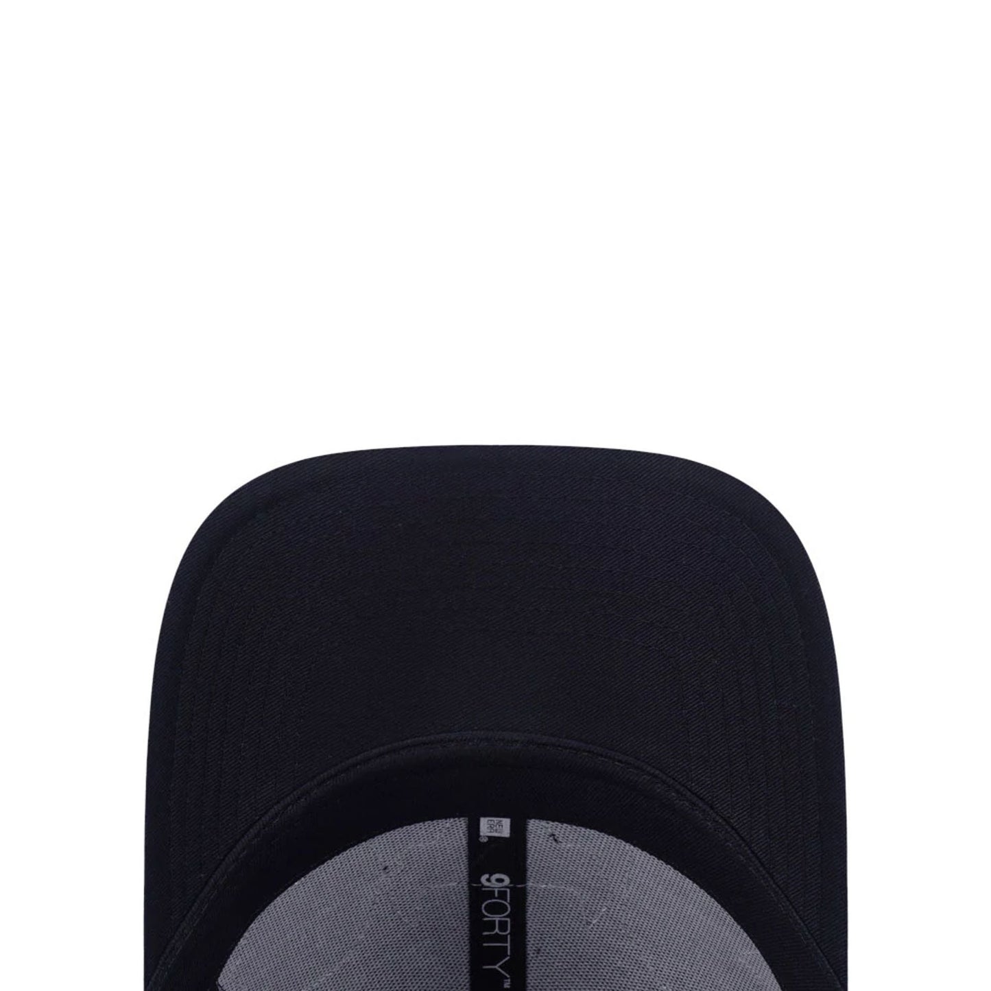 This is a Chicago Bulls NBA League Patch Black 9FORTY Adjustable Cap 5