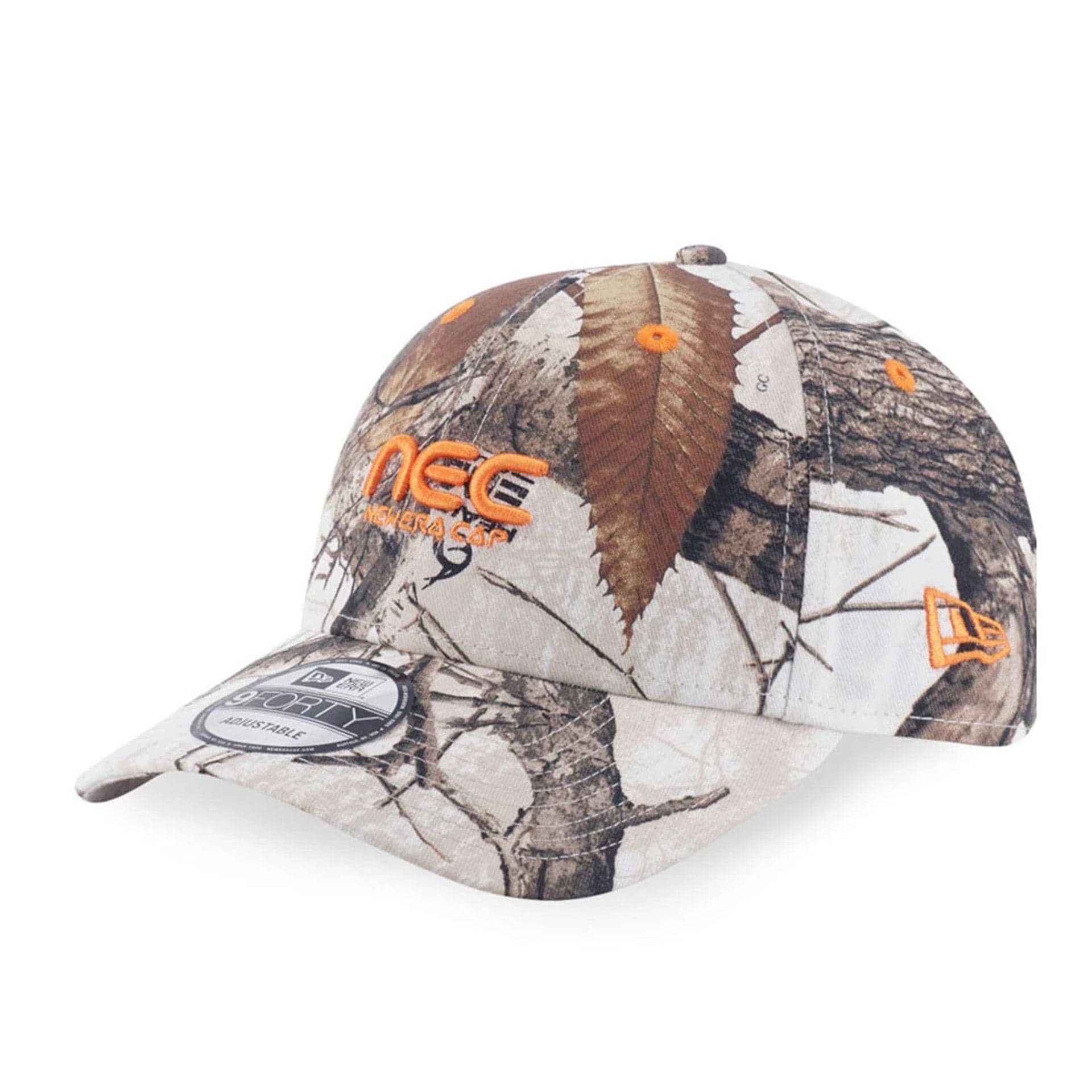 This is a New Era Earthy Skin Real Tree Snow 9FORTY Adjustable Cap 1