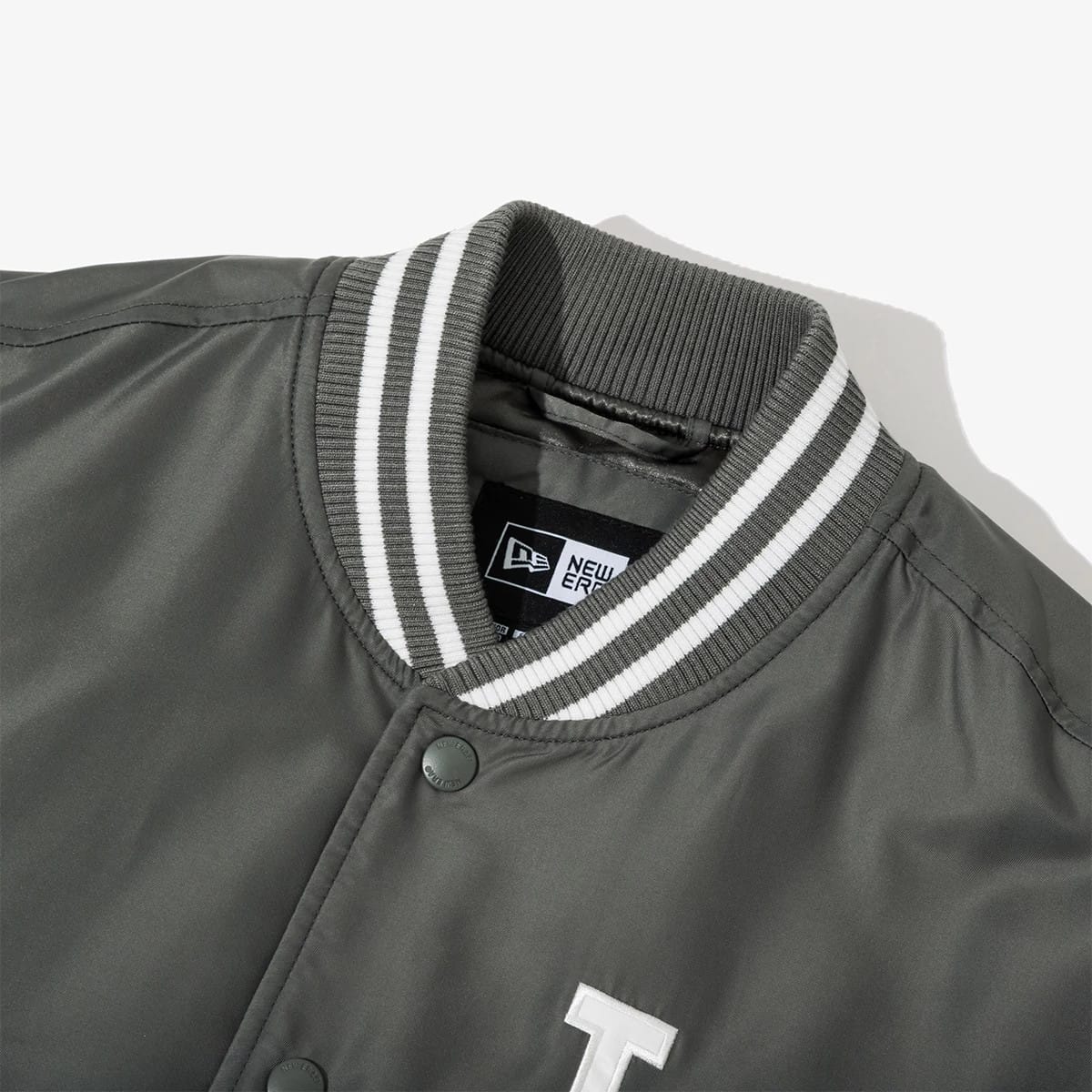 The Male model is wearing LA Dodgers MLB Grey Stadium Jacket 4