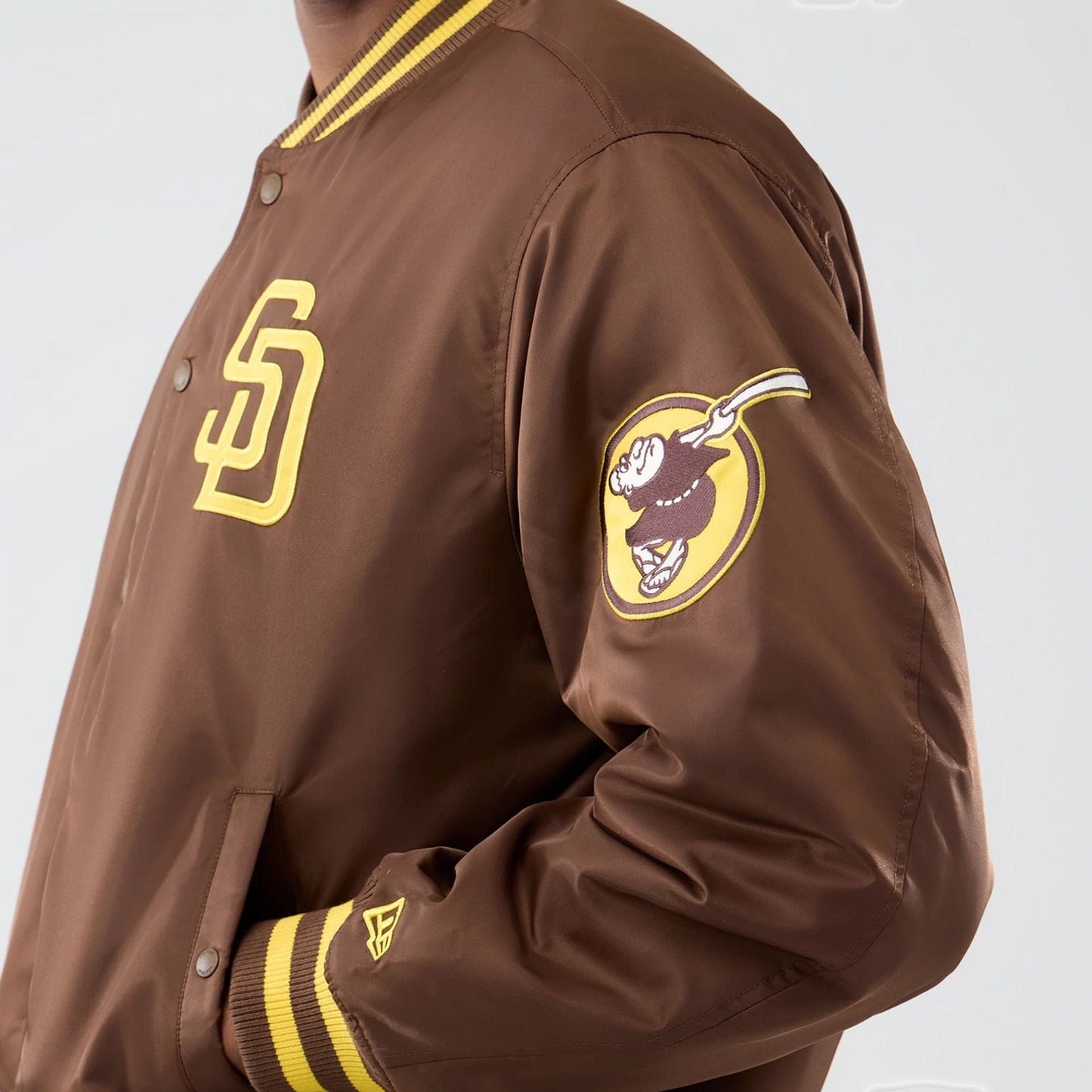 The Male model is wearing San Diego Padres MLB Authentic Dark Brown Stadium Jacket 7