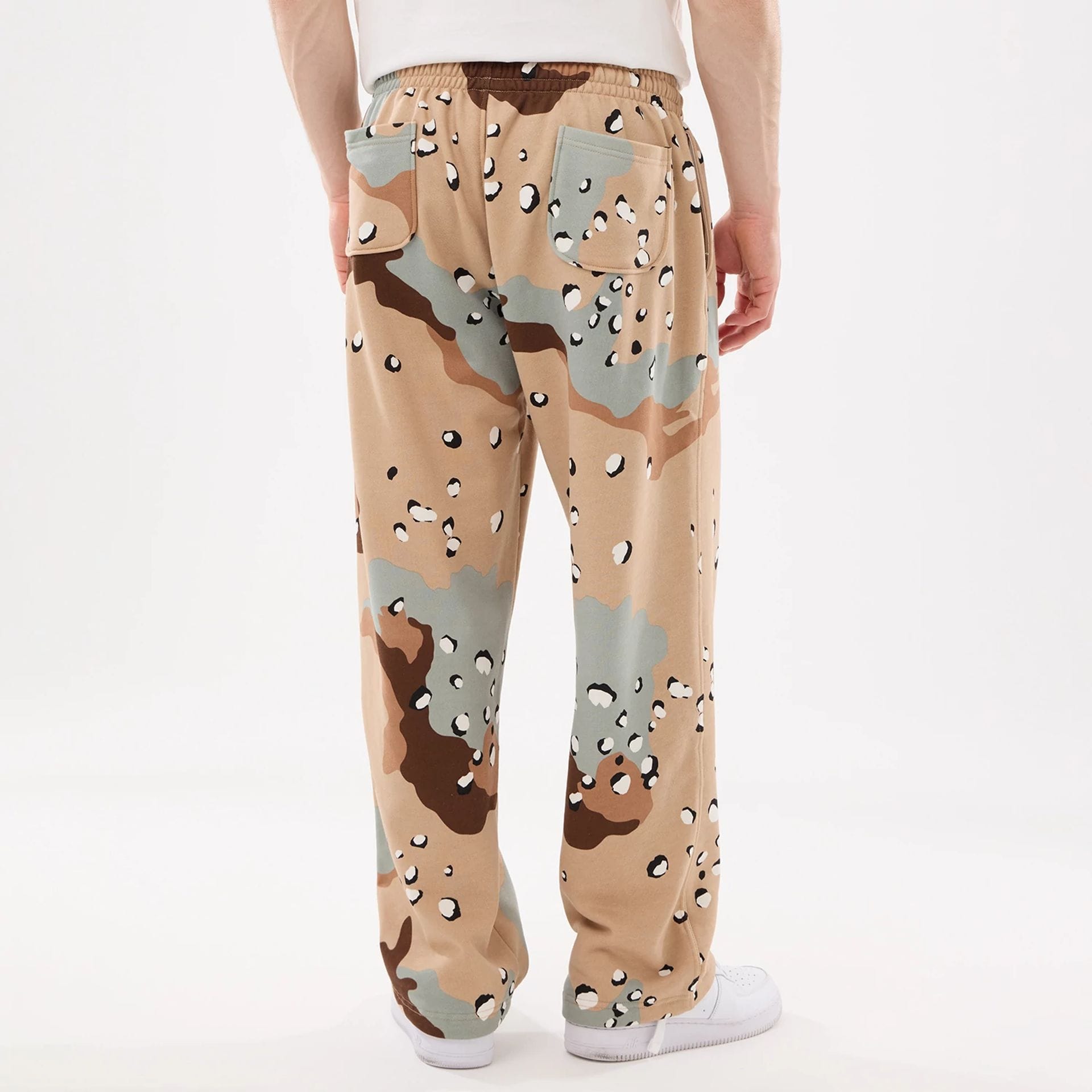 The model is wearing these New Era Desert Camo Joggers. 2