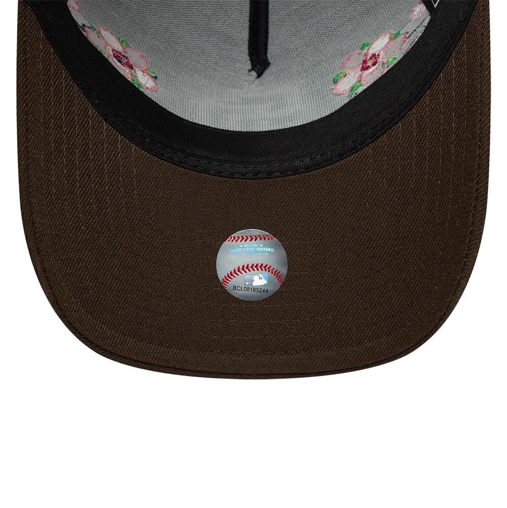 Pictured is this MLB Sakura San Diego Padres 9FORTY A-Frame cap in dark brown. 7
