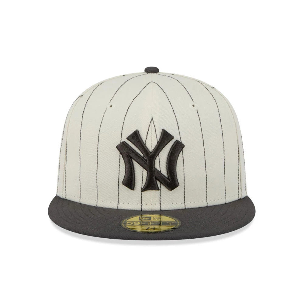 Pictured is this MLB Stripes New York Yankees 59FIFTY Fitted cap in cream & black. 3