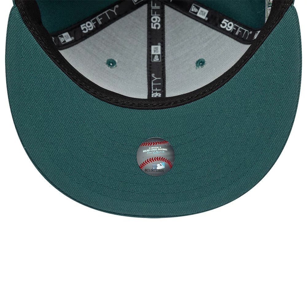 San Francisco Giants MLB Garden Dark Green New Era 59FIFTY Fitted Cap, inside view showing black taping with white 59FIFTY and MLB logos, green sweatband, grey panels, and MLB authentication sticker on the dark green undervisor.