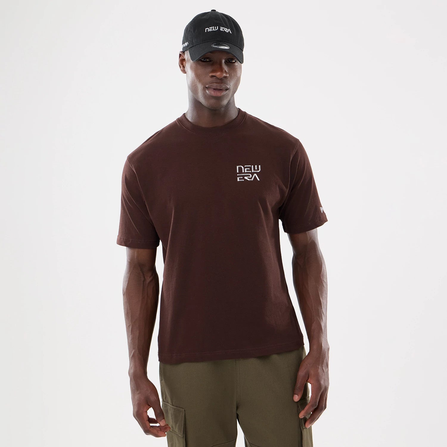The model is wearing this Hajime Sorayama X MLB San Diego Padres T-Shirt in Dark Brown. 1