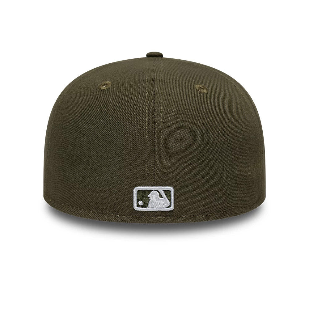 Pictured is this MLB College Varsity Seattle Mariners Low Profile 59FIFTY Fitted cap in dark green. 7