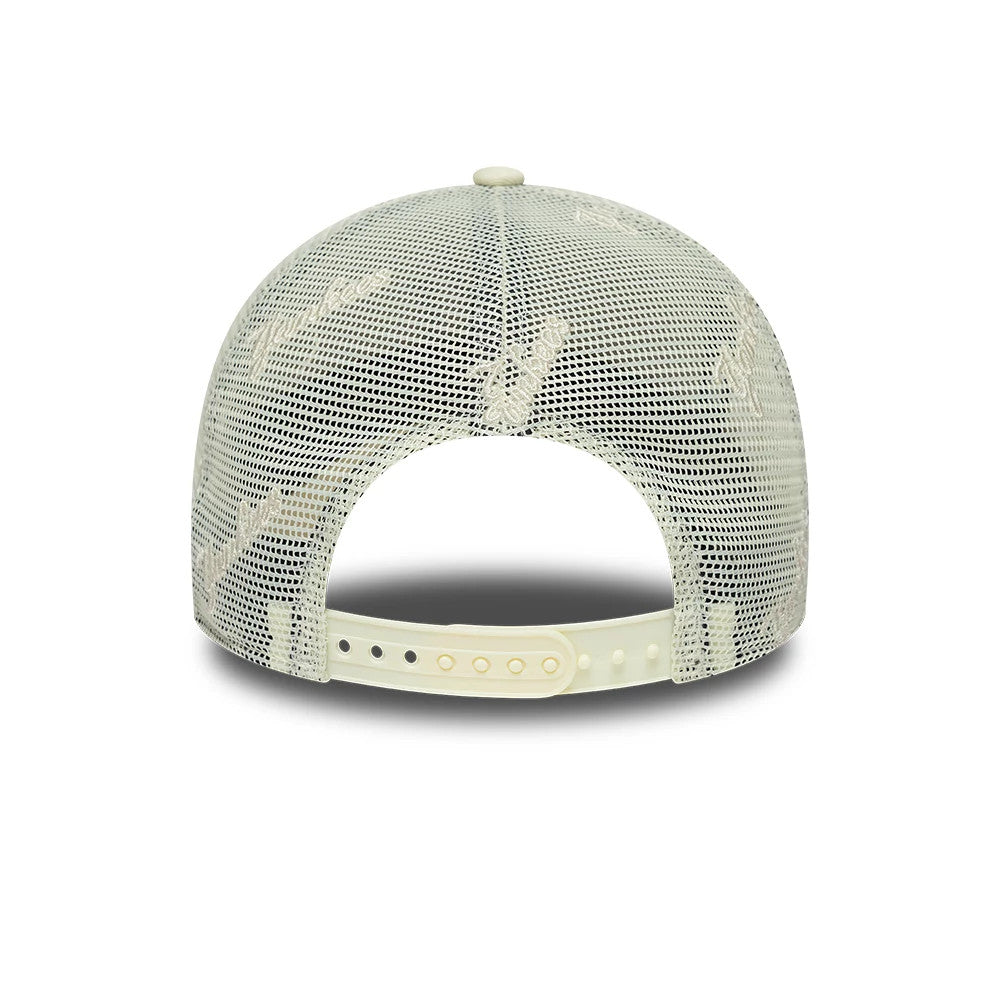 New York Yankees MLB Mesh Cream New Era 9FORTY A-Frame Trucker Adjustable Cap, rear view showing an open mesh back with a cream snap closure and the top button on the structured crown.