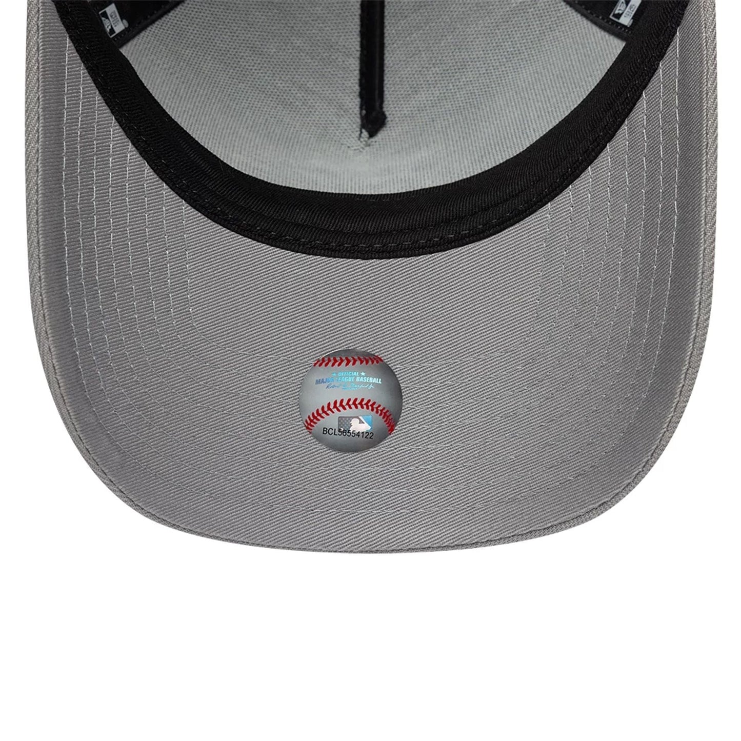 Pictured is this MLB Upside Down LA Dodgers 9FORTY A-Frame cap in grey. 7