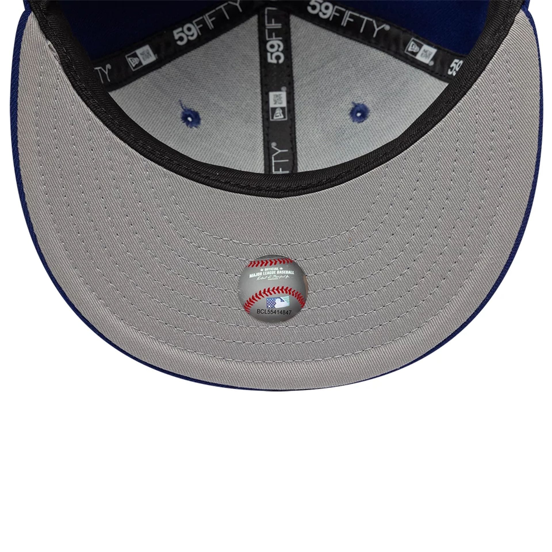 Pictured is this Hajime Sorayama X MLB LA Dodgers 59FIFTY Fitted cap in Dark Blue. 2