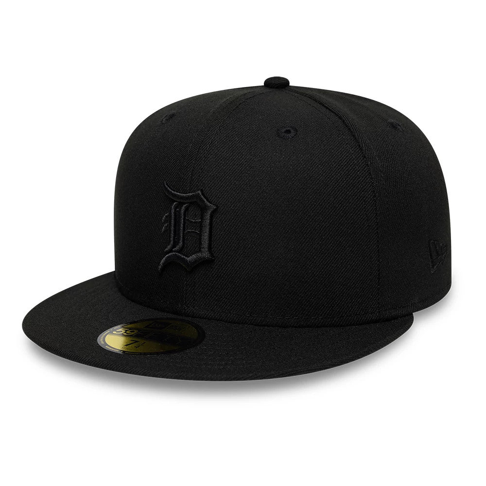 Pictured is this MLB Black On Black Detroit Tigers 59FIFTY Fitted cap in black. 1
