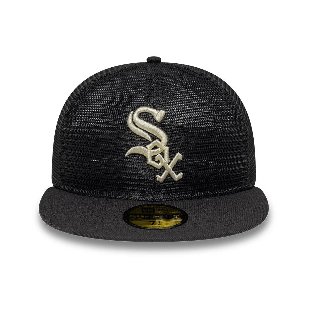 Pictured is this MLB All Mesh Chicago White Sox 59FIFTY Fitted cap in dark grey. 3