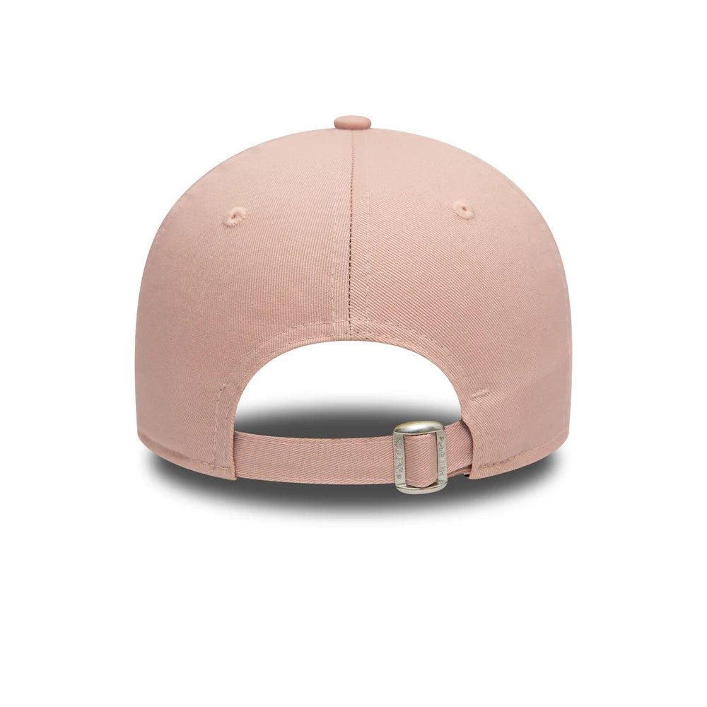 New York Yankees Womens MLB League Essential Pink New Era 9FORTY Adjustable Cap, rear view showing the pink structured crown with eyelets, a fabric strap with a metal buckle, and the absence of a logo at the centre back.