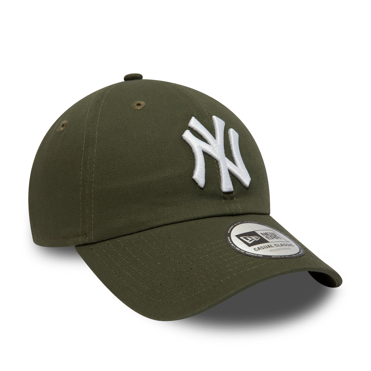 New York Yankees League Essential Green New Era 9TWENTY Adjustable Cap, three-quarter view showing the white raised embroidered NY logo on the front panel and the 9TWENTY size sticker on the curved visor.