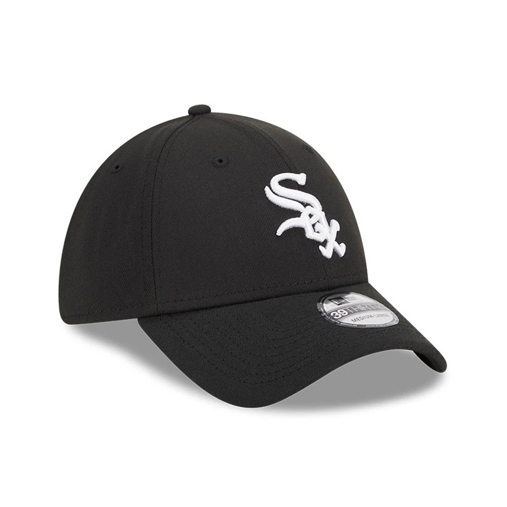 Pictured is this MLB Evergreen Chicago White Sox 39THIRTY Stretch Fit cap in black. 3