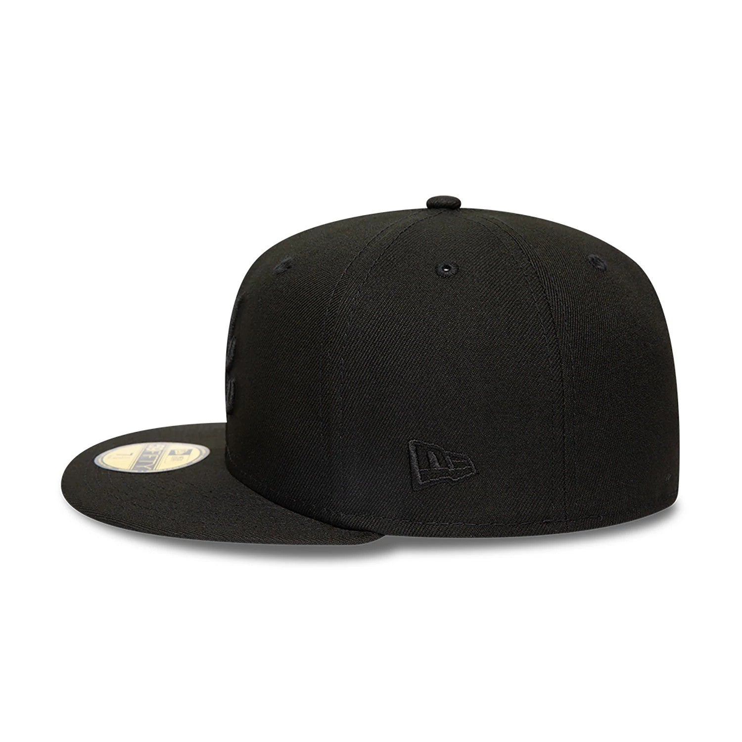 This is a Atlanta Braves MLB Black on Black 59FIFTY Fitted Cap 4