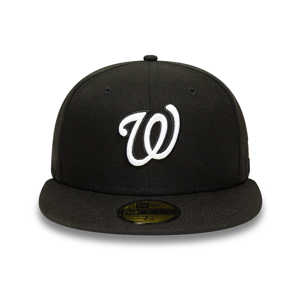 Washington Nationals MLB Black and White New Era 59FIFTY Fitted Cap, front view showing the white raised embroidered W logo on the black structured crown, with a gold 59FIFTY size sticker on the black flat visor.