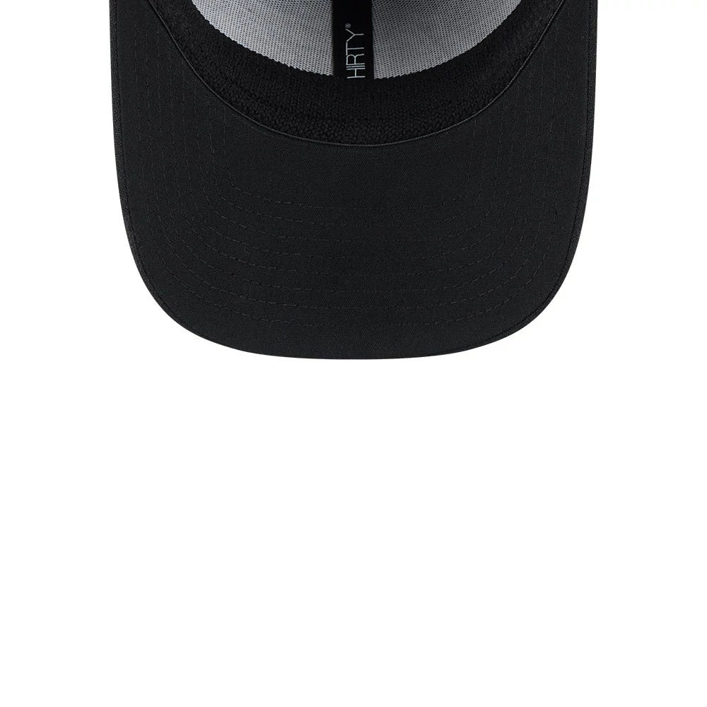 LA Lakers NBA Evergreen Black New Era 39THIRTY Stretch Fit Cap, inside view showing the black sweatband, grey inner lining, and black taping with 39THIRTY branding across the bottom edge of the structured black visor.