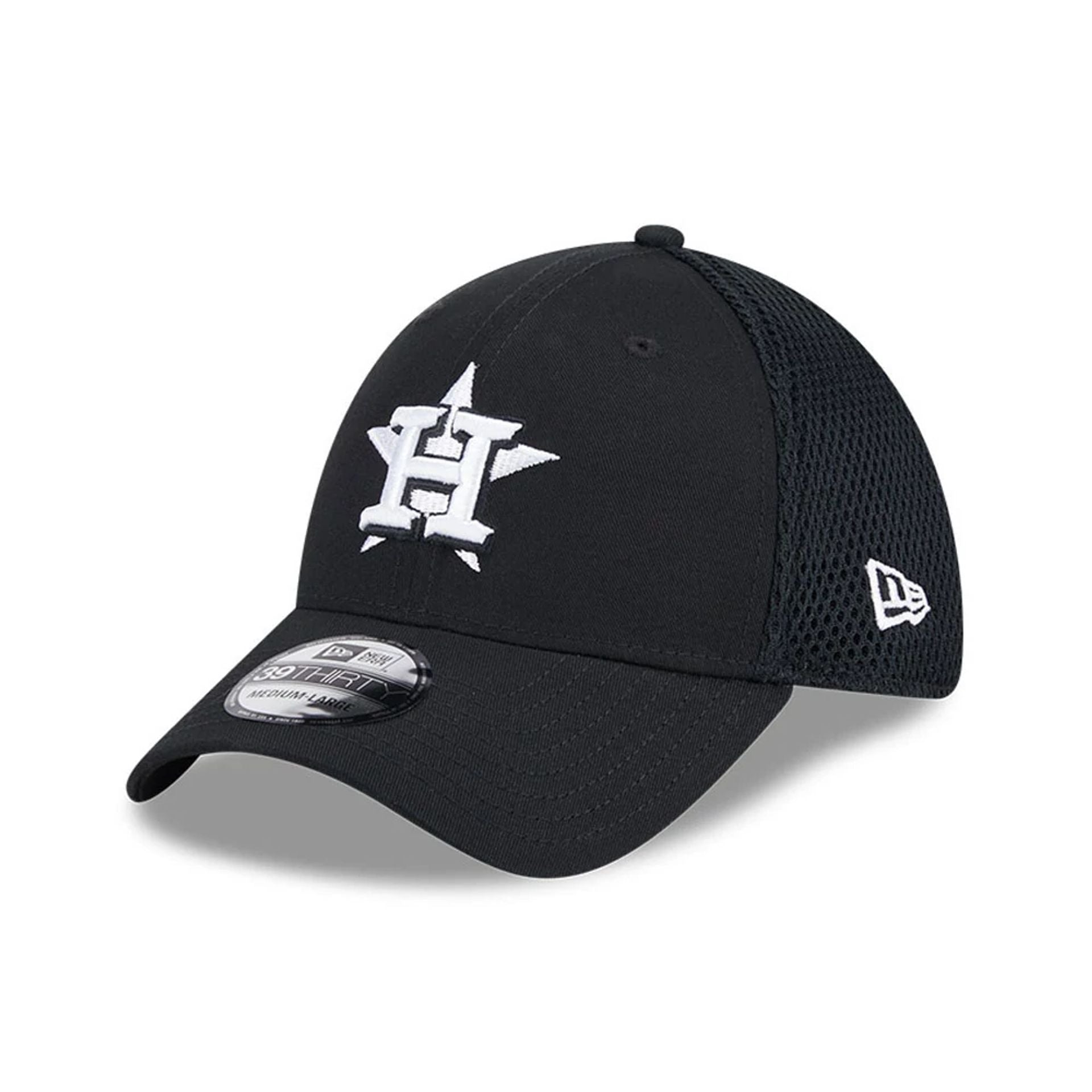 Pictured is this MLB Evergreen Neo Houston Astros 39THIRTY Stretch Fit cap in black. 1