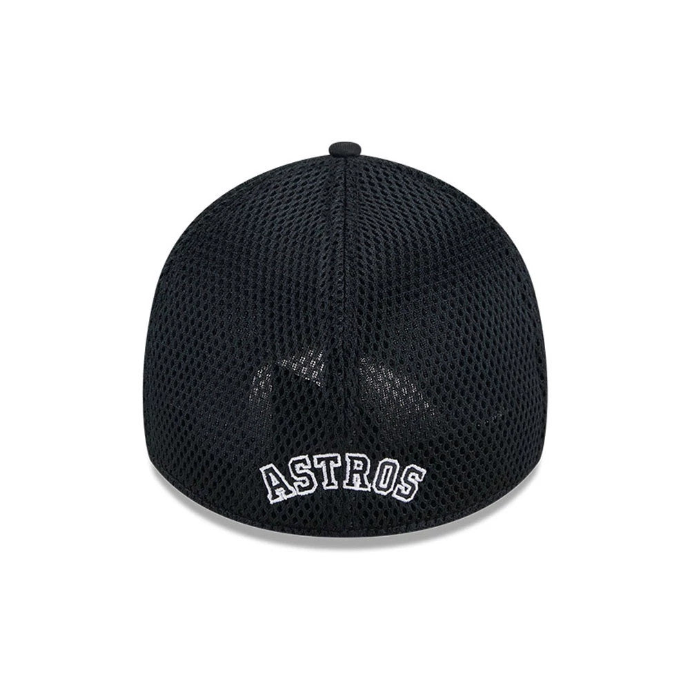 Houston Astros MLB Evergreen Neo Black New Era 39THIRTY Stretch Fit Cap, rear view showing white Astros lettering embroidered across the centre of the curve, set on a textured black mesh fabric crown beneath the black top button.