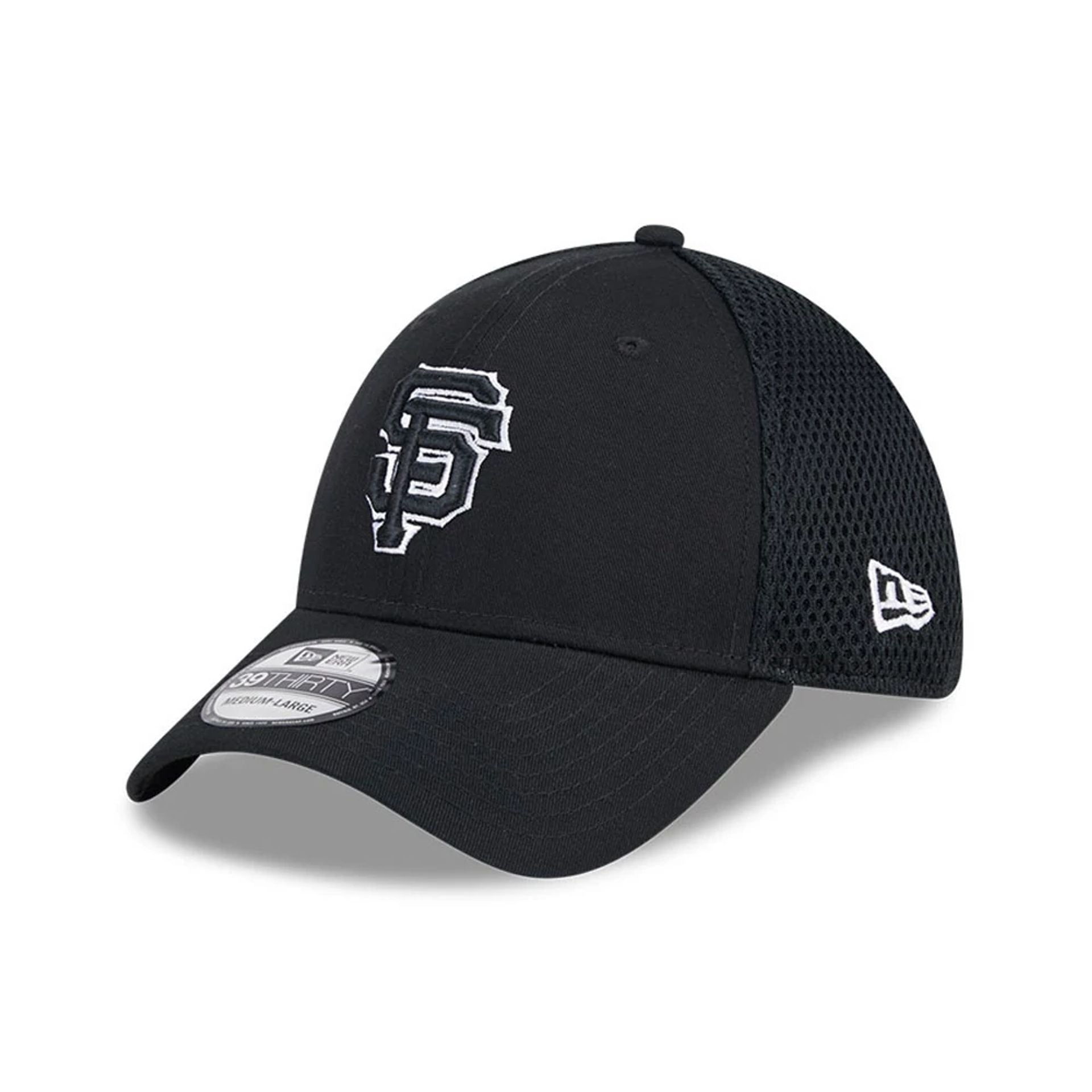 Pictured is this MLB Evergreen Neo San Francisco Giants 39THIRTY Stretch Fit cap in black. 1