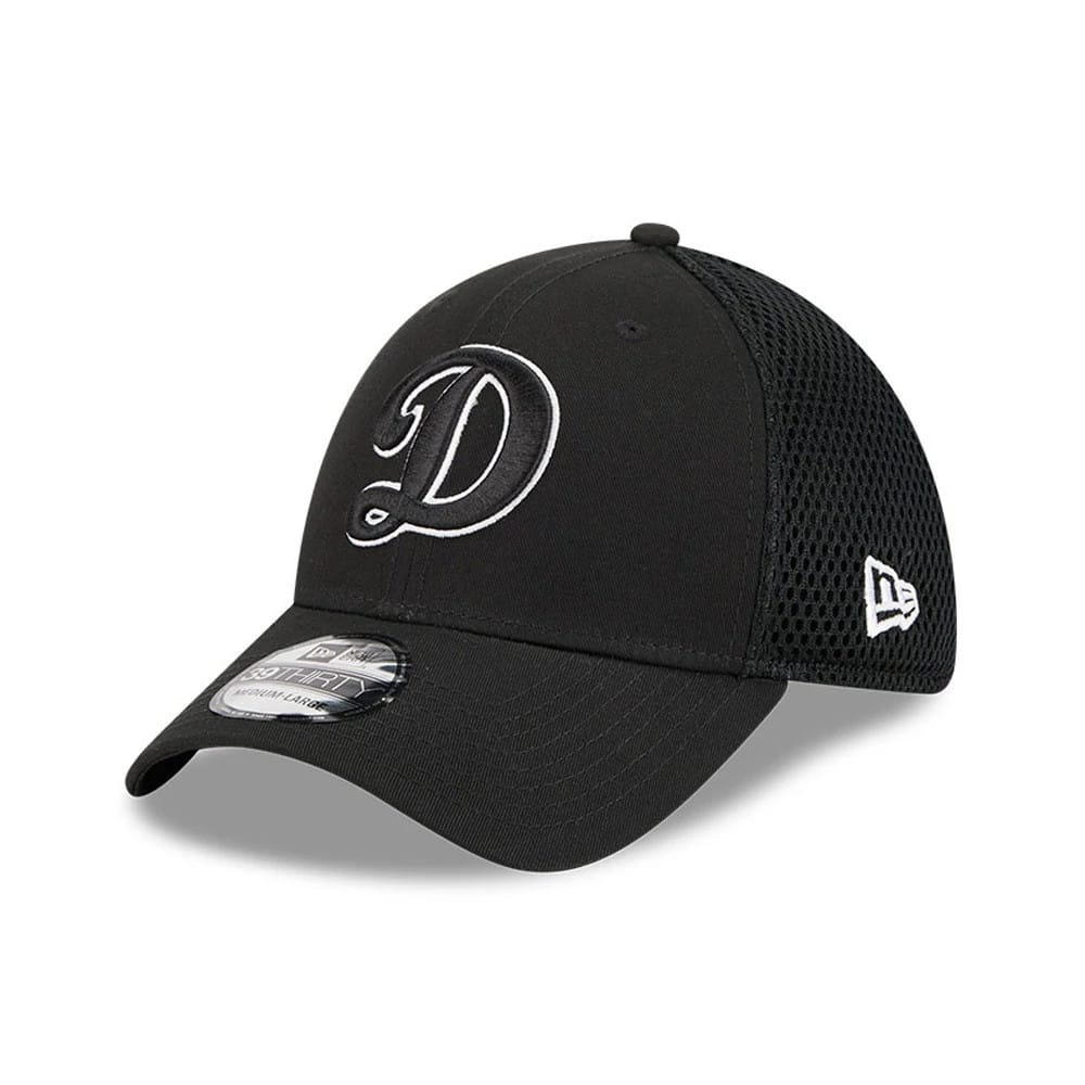 Pictured is this MLB Evergreen Cooperstown LA Dodgers 39THIRTY Stretch Fit cap in black. 1