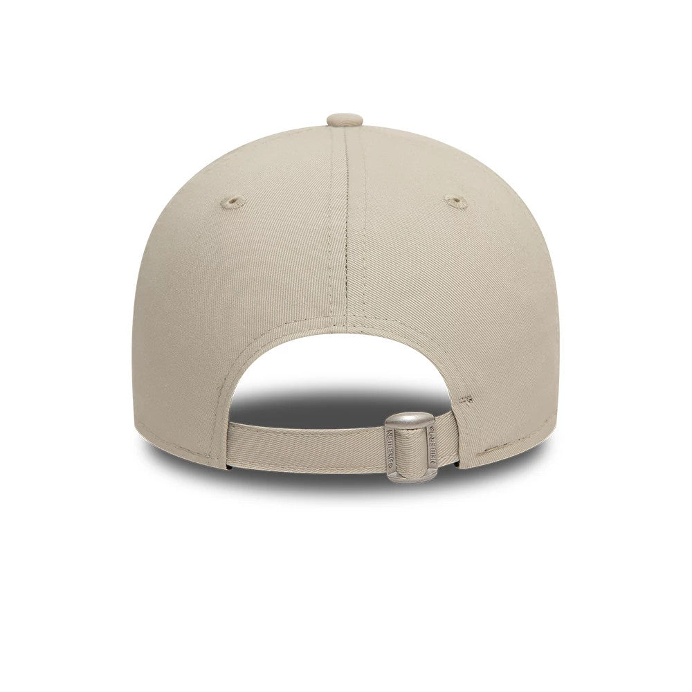 New York Yankees League Essential Stone New Era 9FORTY Adjustable Cap, rear view showing the adjustable strap with metal buckle at the back opening, highlighting the seamless stone-coloured panels and top button.