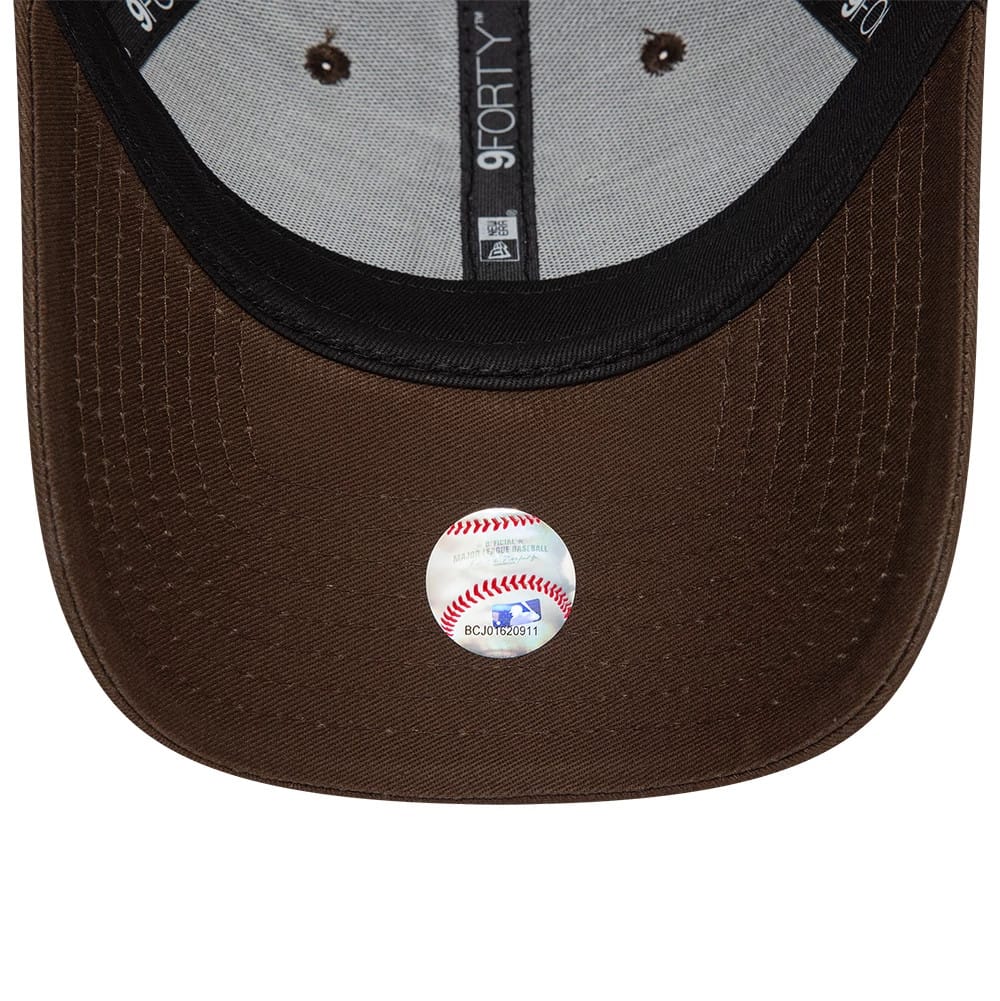 This is a New York Yankees Womens League Essential Dark Brown 9FORTY Adjustable Cap 2