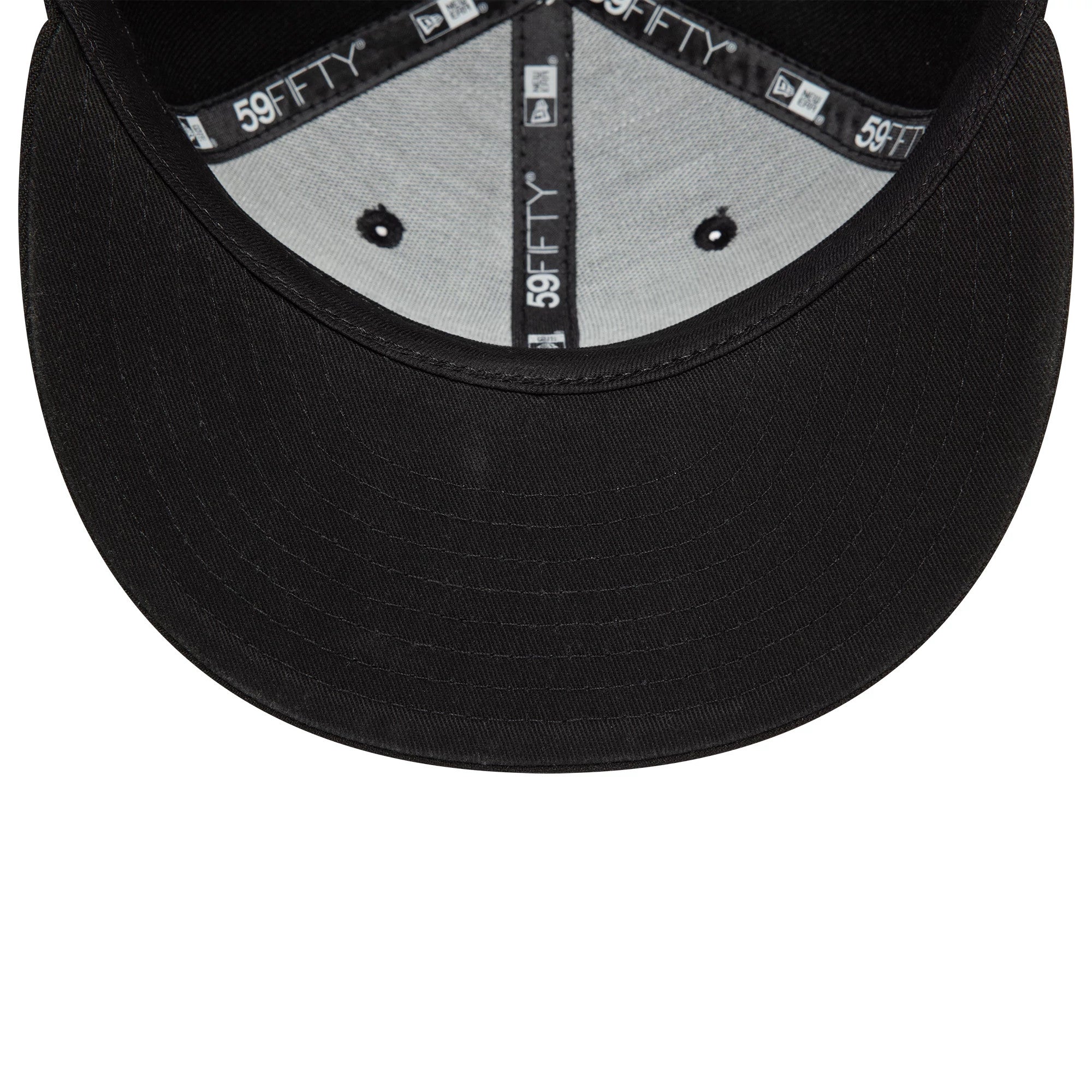 This is a LA Lakers NBA Essential Black 59FIFTY Fitted Cap 2