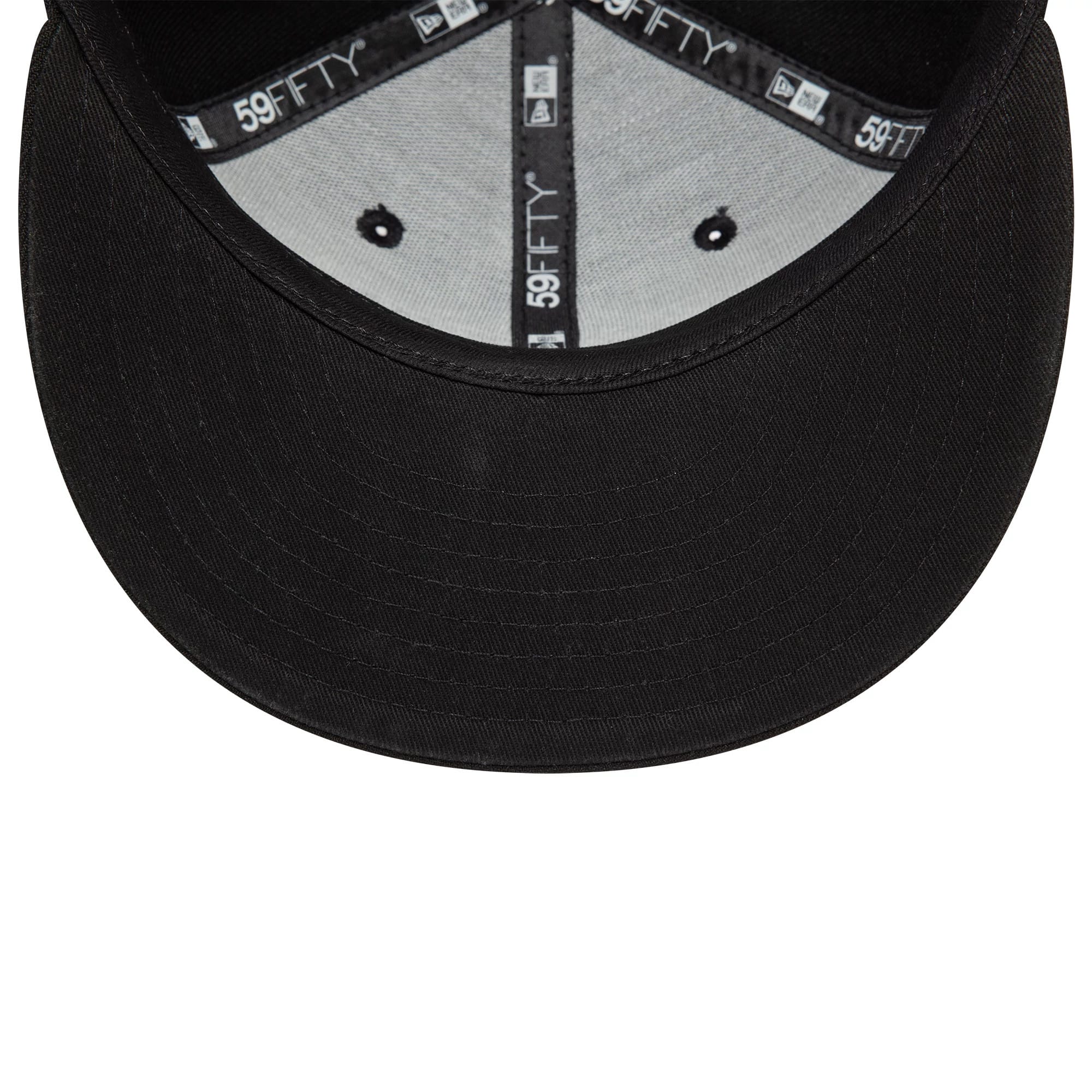 This is a LA Lakers NBA Essential Black 59FIFTY Fitted Cap 2