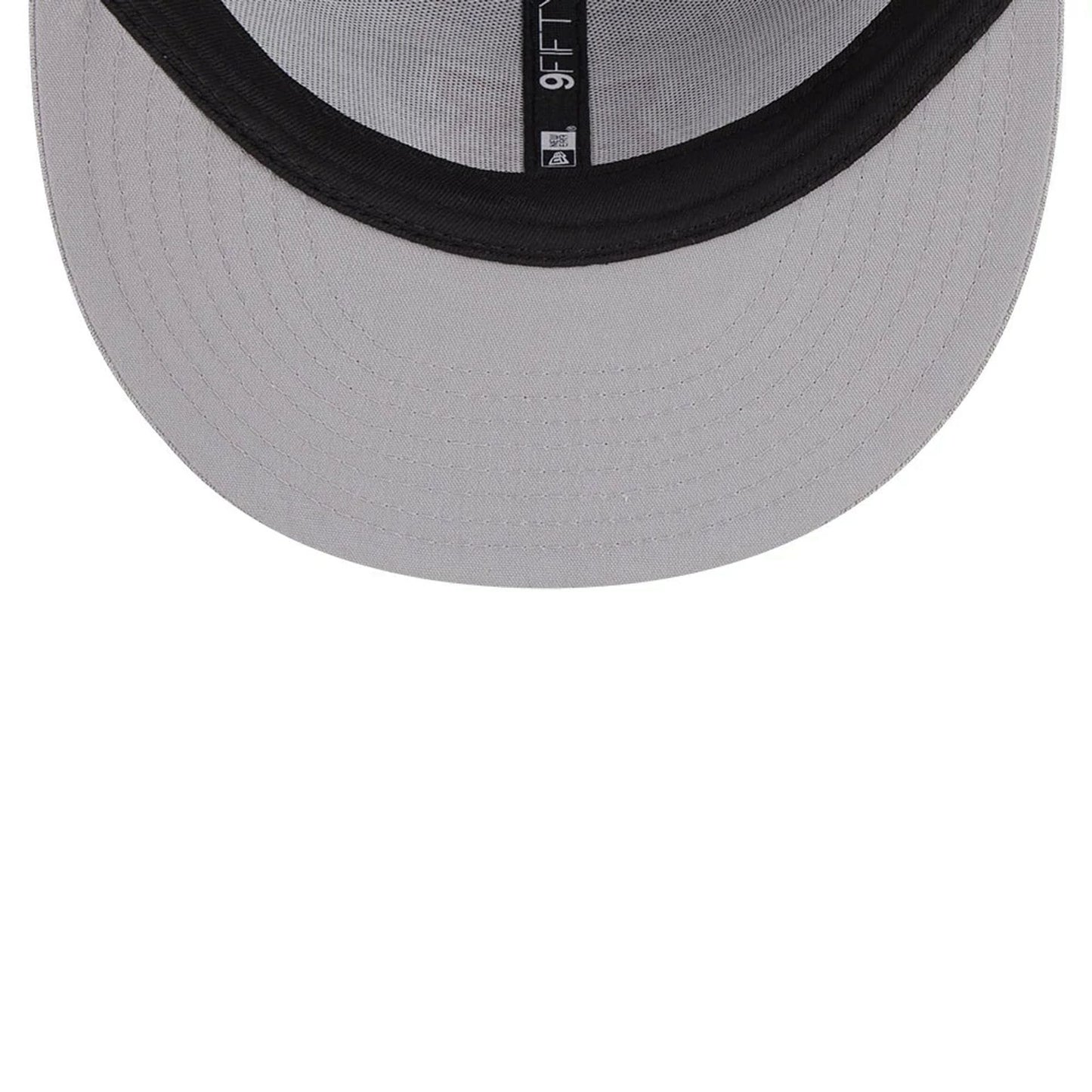 Pictured is this NFL Pro Bowl 2025 AFC Logo 9FIFTY Snapback Adjustable cap in grey. 7