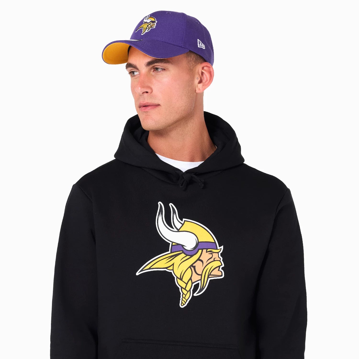 The Male model is wearing Minnesota Vikings NFL Black Pullover Hoodie 3