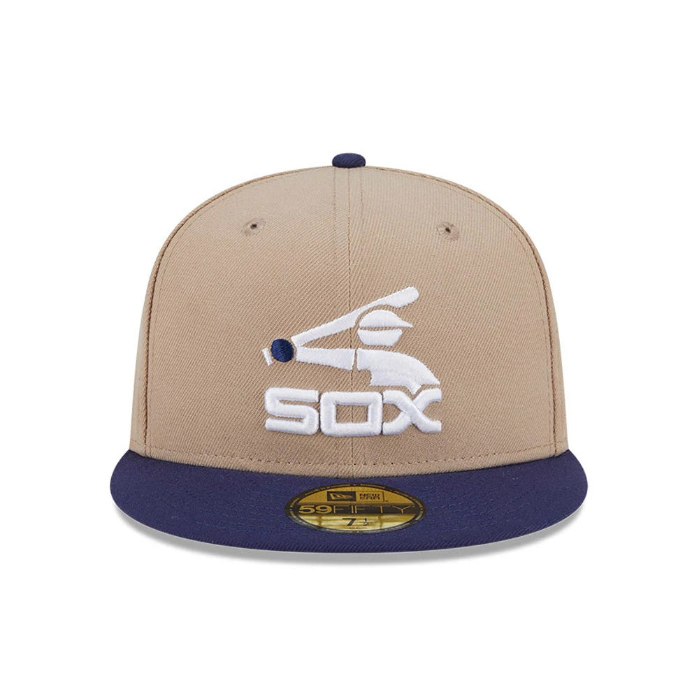 Chicago White Sox MLB Evergreen Light Beige New Era 59FIFTY Fitted Cap, front view featuring a raised white embroidered Sox logo on the structured light beige crown, navy visor and gold 59FIFTY size sticker.