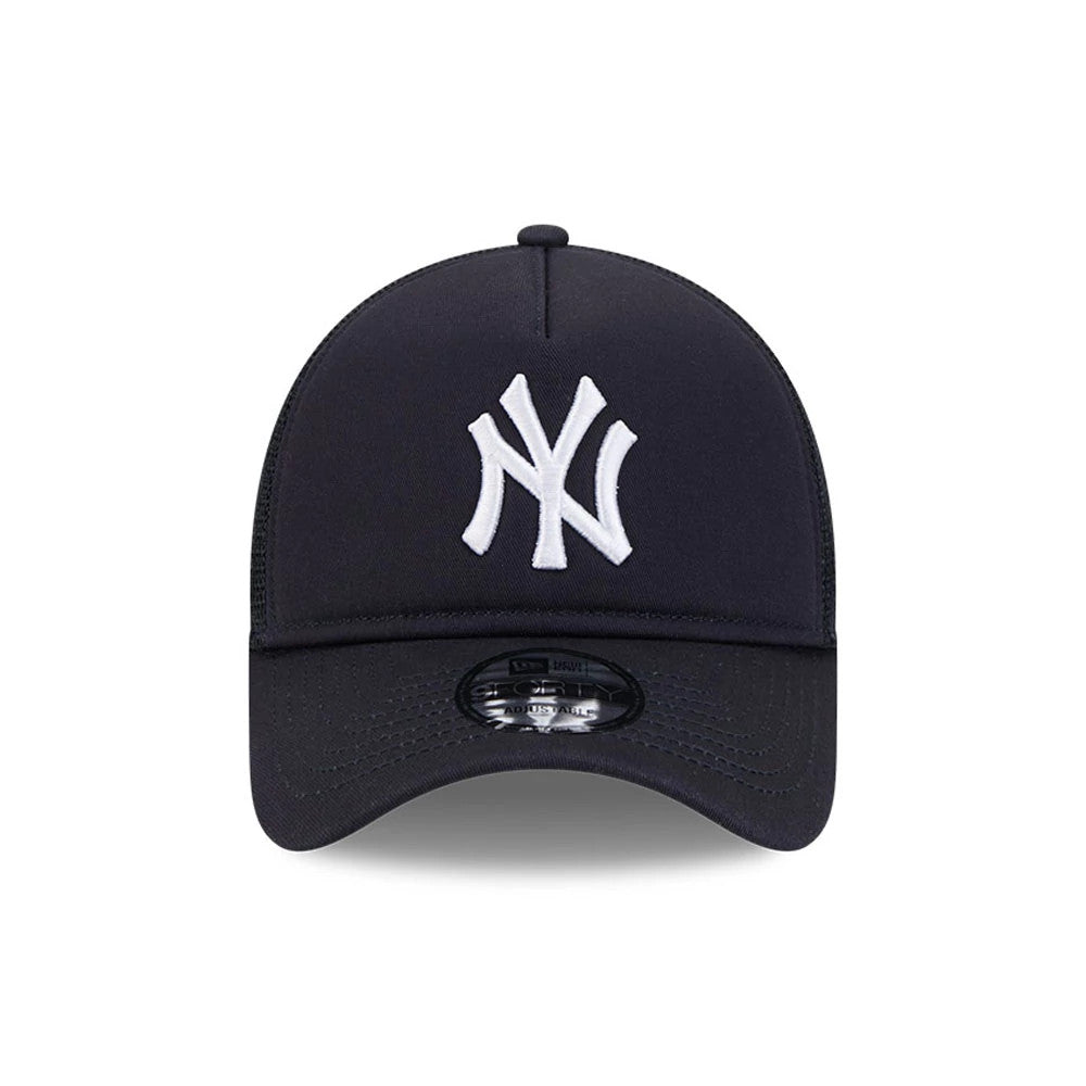 New York Yankees MLB Evergreen Navy New Era 9FORTY A-Frame Adjustable Cap, front view with a white embroidered NY logo on the front panel, a curved visor featuring a 9FORTY size sticker, and a prominent top button.