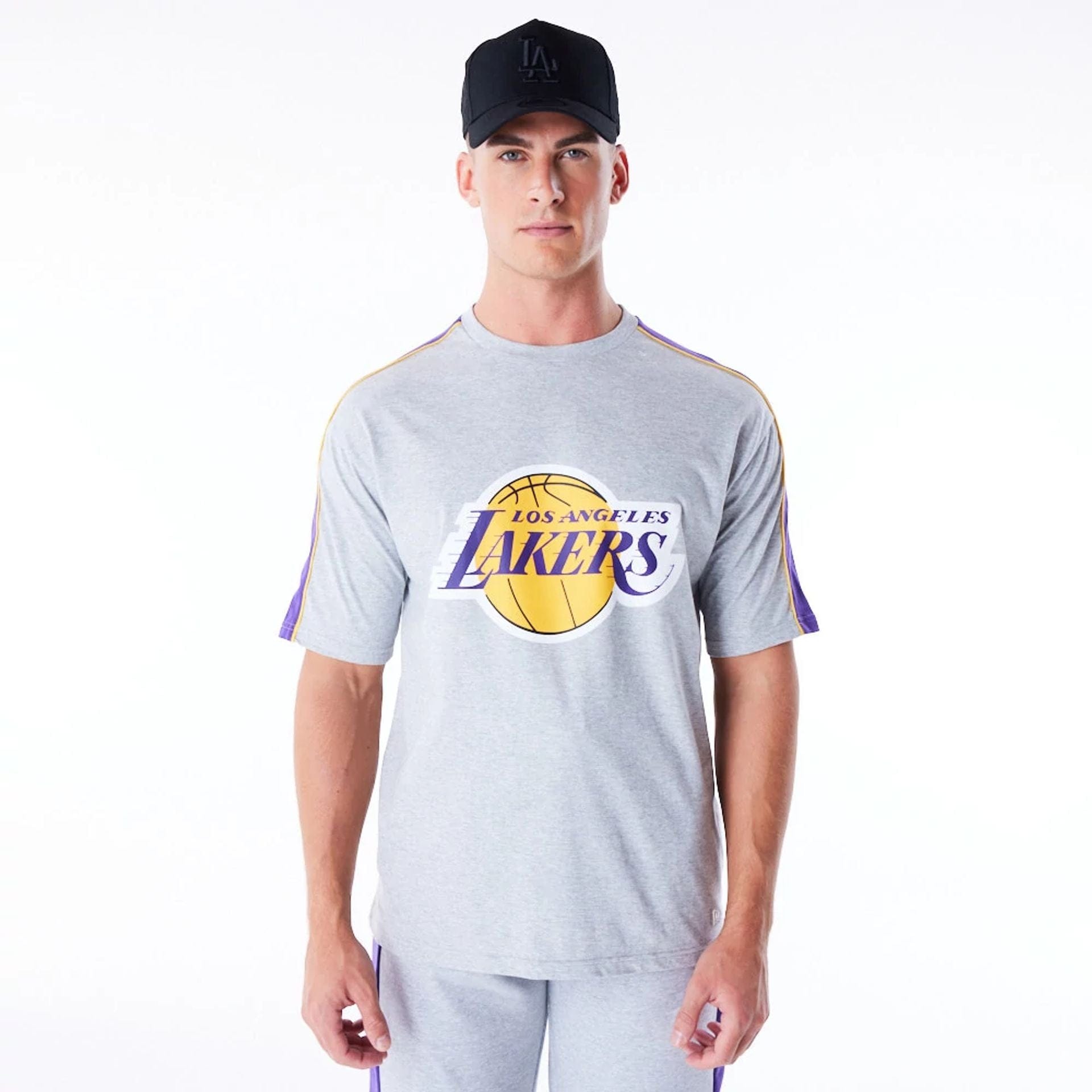 The Male model is wearing LA Lakers NBA Panel Grey Oversized T-Shirt 1