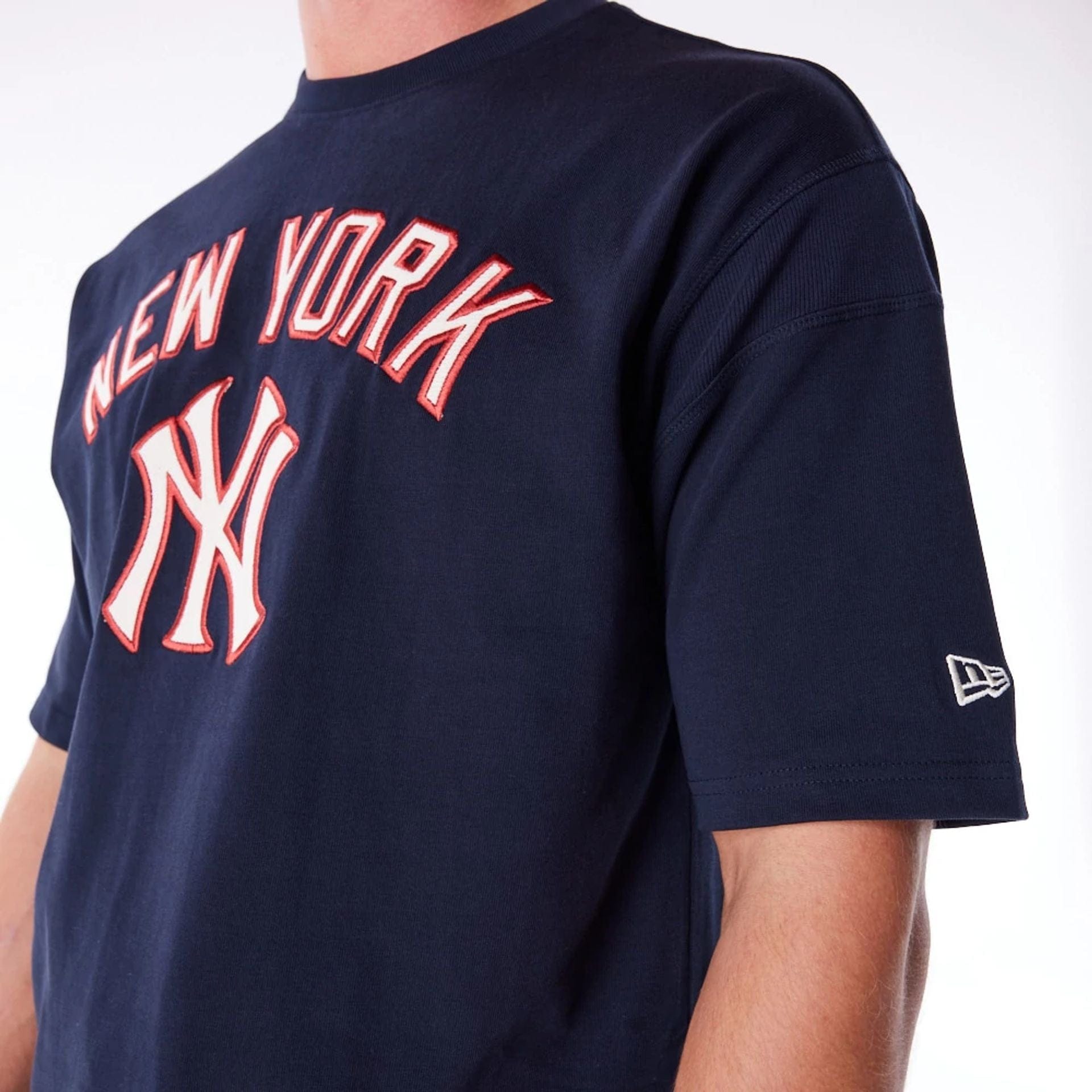 The Male model is wearing New York Yankees MLB Rib Infill Navy Oversized T-Shirt 2