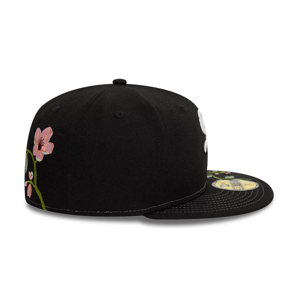 Pictured is this Chicago White Sox MLB Floral Black 59FIFTY Fitted Cap 7