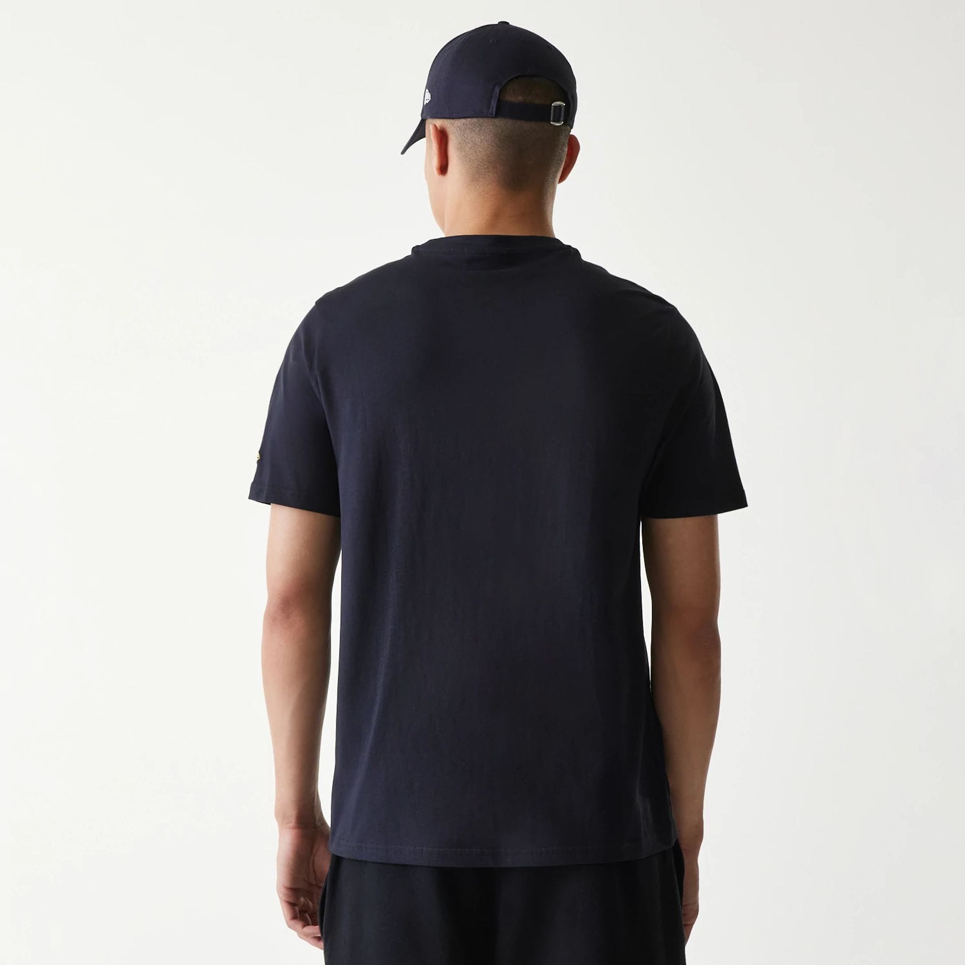 The Male model is wearing San Diego Padres MLB Regular Navy T-Shirt 2