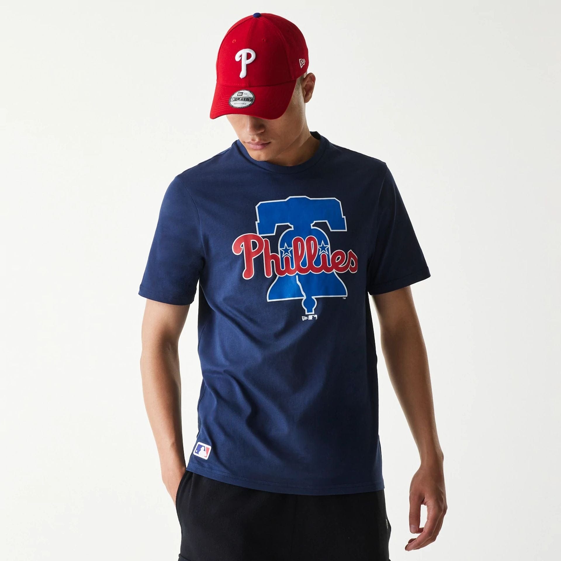 The Male model is wearing Philadelphia Phillies MLB Regular Dark Blue T-Shirt 1