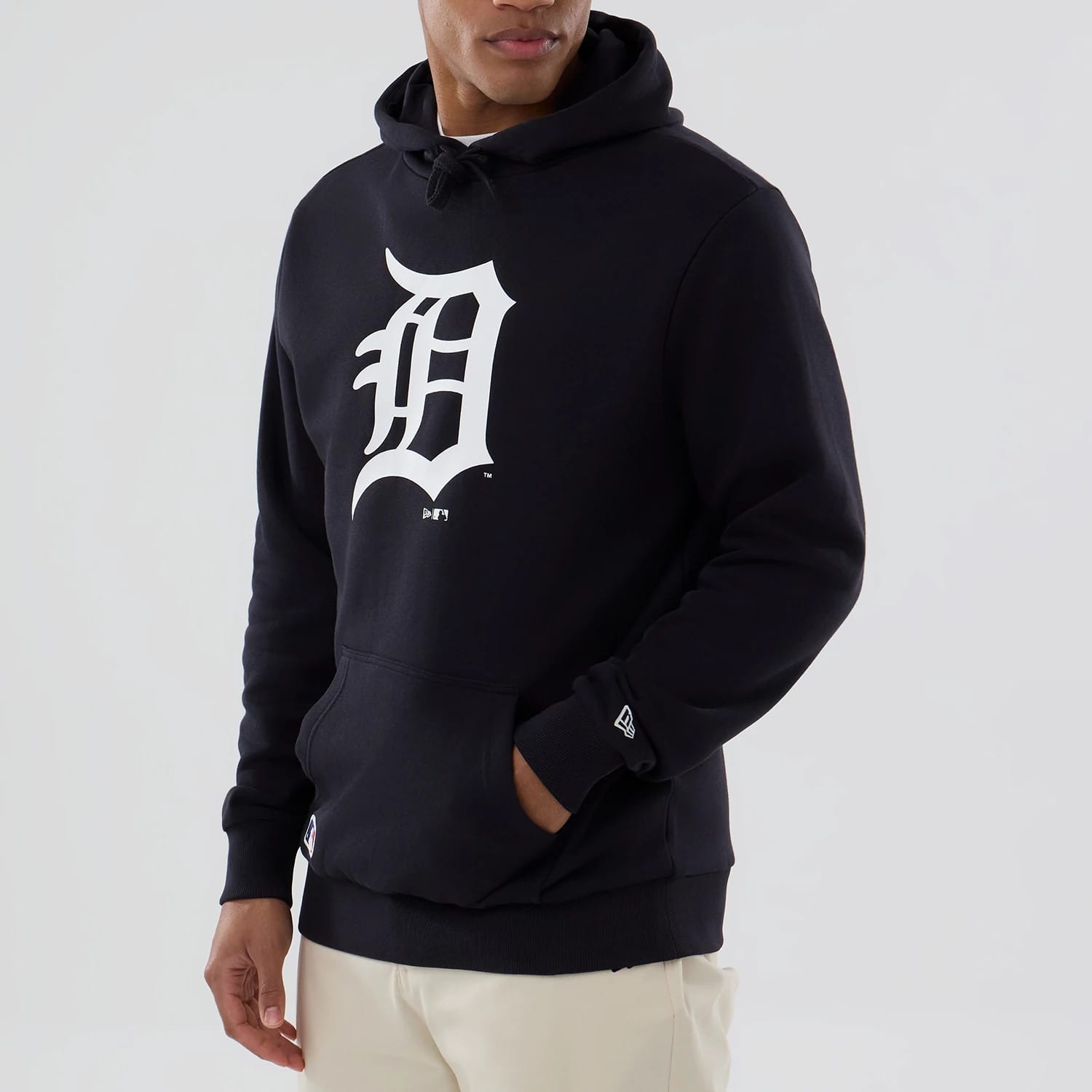 The Male model is wearing Detroit Tigers MLB Navy Pullover Hoodie 4